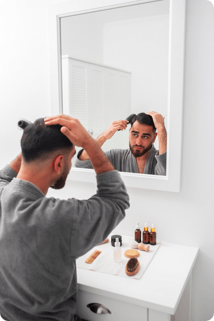 Descubra a Beleza Masculina Natural com rotinas simples e eficazes. Produtos Slow Beauty, veganos e sustentáveis para pele e cabelo.