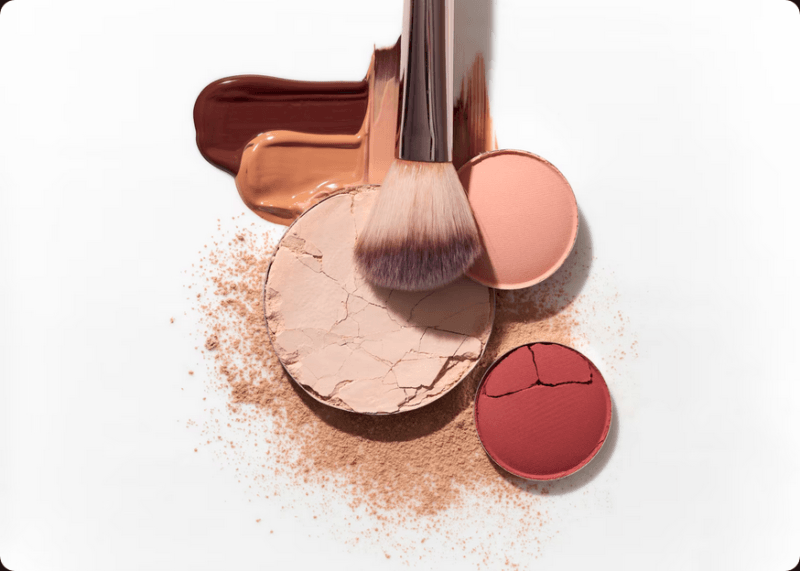 Descubra a Maquiagem Mineral Natural da Slow Beauty. Cuide da sua pele e do planeta com pigmentos puros e fórmulas éticas. Beleza consciente e saudável.